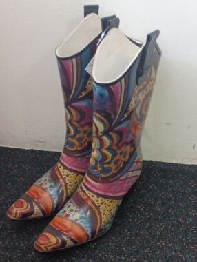 Nature Breeze Colorful Patterned Women's Mid-Calf Boots - Rain Boot